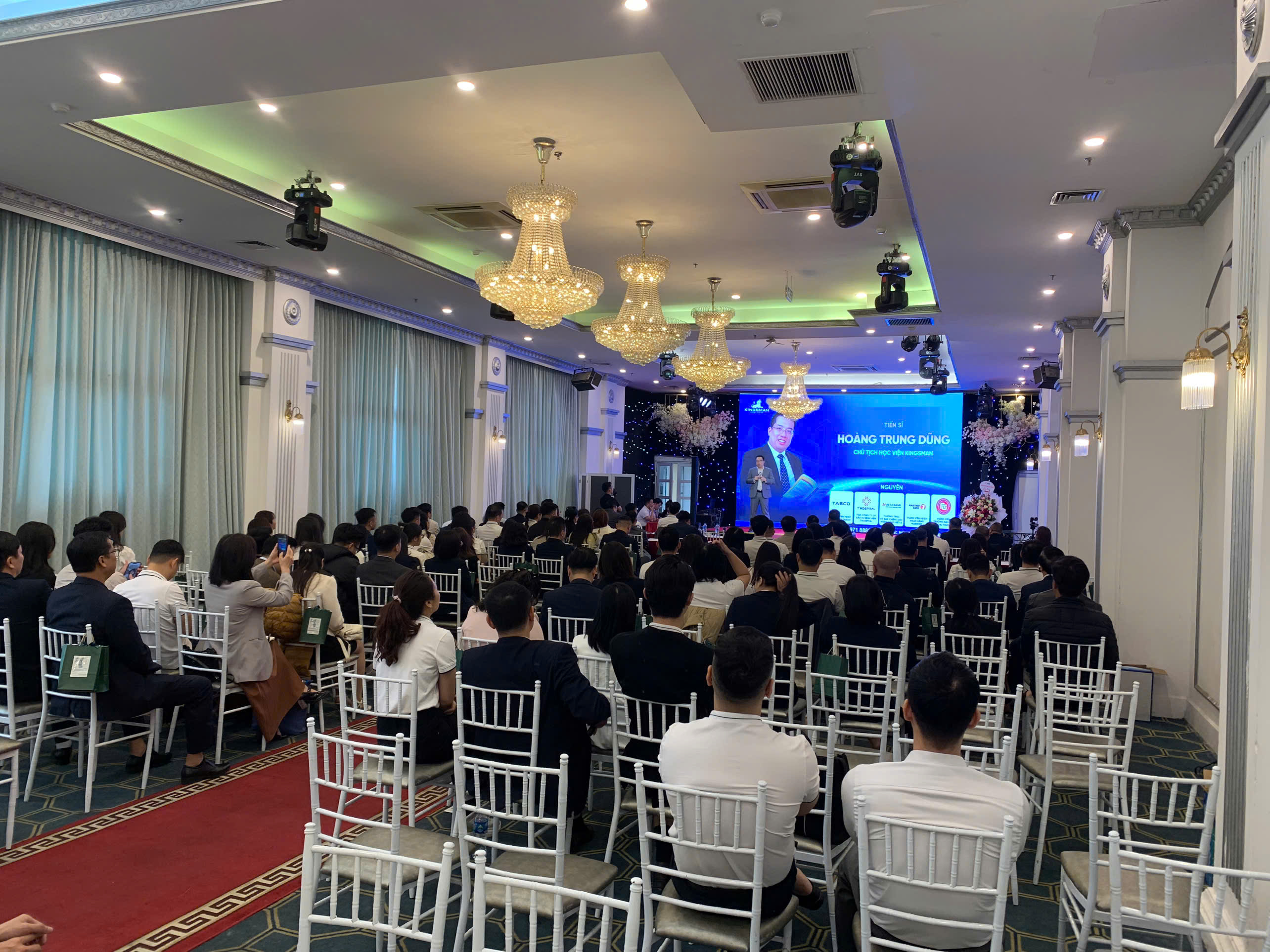 z7676340903368_06d331638cf7b5e2788a4dcb77ae0ad6